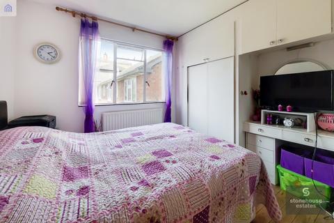 2 bedroom apartment for sale, Junction Road, Islington, London, N19