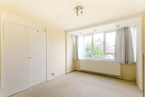 2 bedroom apartment for sale - Ashbourne Court, Ashbourne Close,, Finchley, London, N12