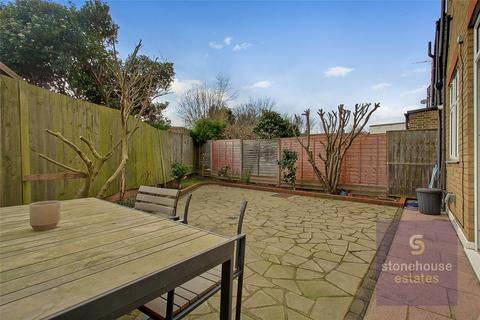 5 bedroom semi-detached house for sale - Cambridge Gardens, Winchmore Hill, London, N21