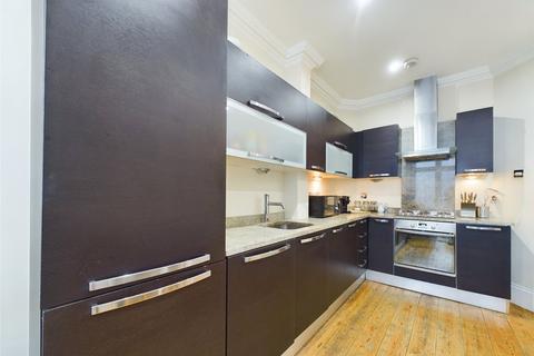 2 bedroom apartment for sale, Hornsey Road, Islington, London, N19