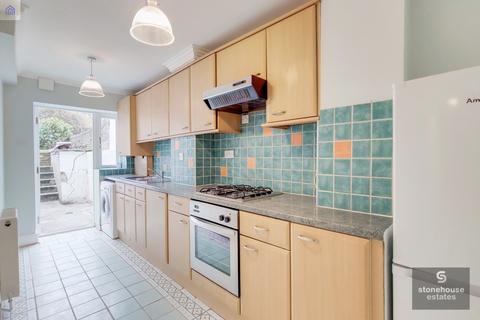 2 bedroom apartment to rent, Davenant Rd, Lower Ground Floor, Archway, London, N19