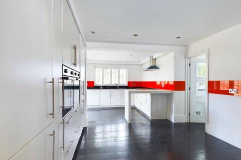 4 bedroom detached house for sale, Stokenchurch, High Wycombe HP14