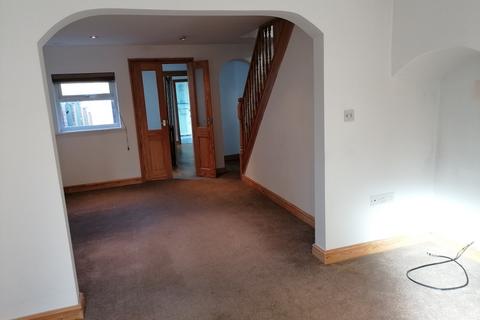 2 bedroom semi-detached house to rent, Kidgate, Louth