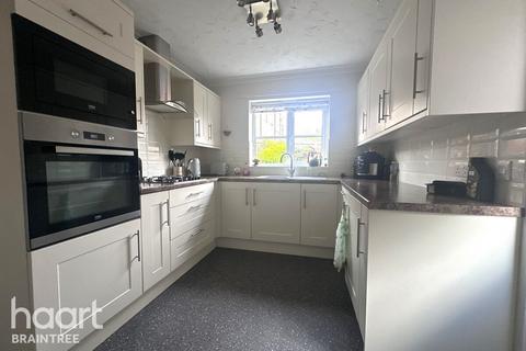 2 Brewster Close, Halstead, CO9 1PW
