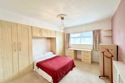 3 bedroom terraced house for sale, Nicoll Way, Borehamwood, WD6