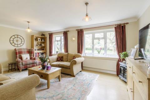 36 Carters Close, Sherington, Newport Pagnell, MK16 9NW