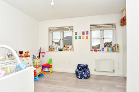 26 Barkers End, Sittingbourne, ME10 3FS