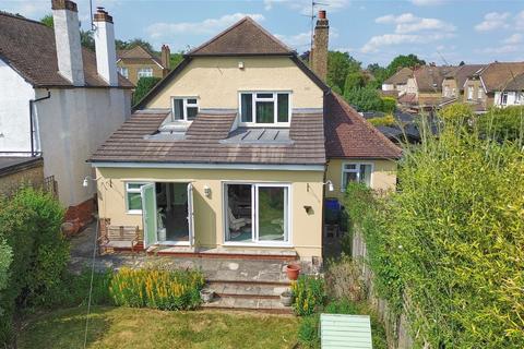 1 West Close, Farnham, GU9 0RF