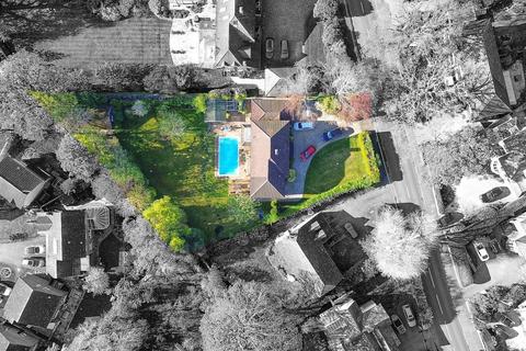 22 Coxheath Road, Church Crookham, Fleet, GU52 6QJ