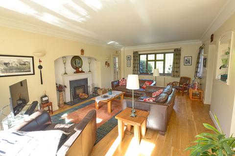 22 Coxheath Road, Church Crookham, Fleet, GU52 6QJ