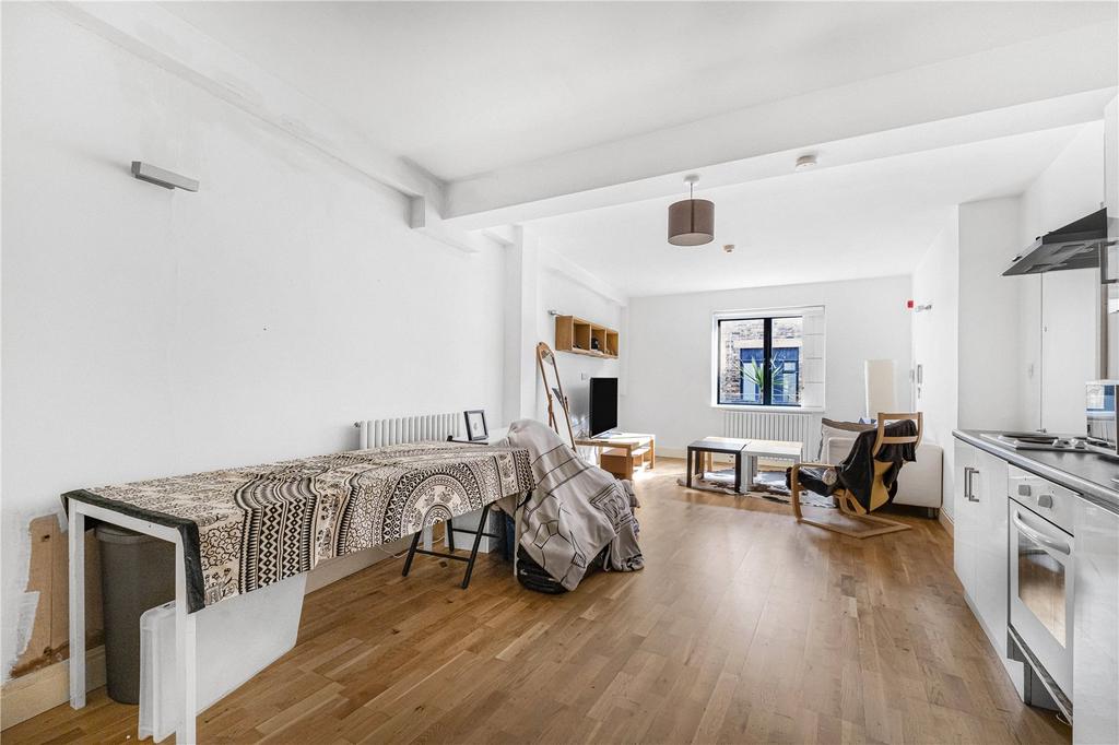 Reception/Kitchen