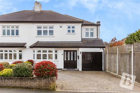 4 bedroom semi-detached house for sale, Repton Avenue, Gidea Park, RM2