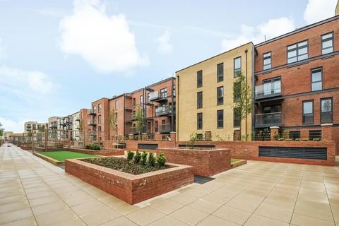 2 bedroom apartment to rent, Hallington Court,  Edgware,  HA8