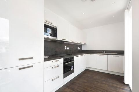 2 bedroom apartment to rent, Hallington Court,  Edgware,  HA8