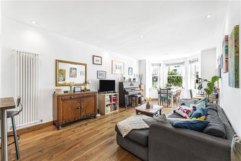Basement Flat 2, 2 Queensdown Road, London, E5 8NN