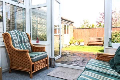 12 Thorne Road, Swindon, SN3 6DL