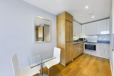 1 bedroom apartment to rent, Seafarer Way, London SE16