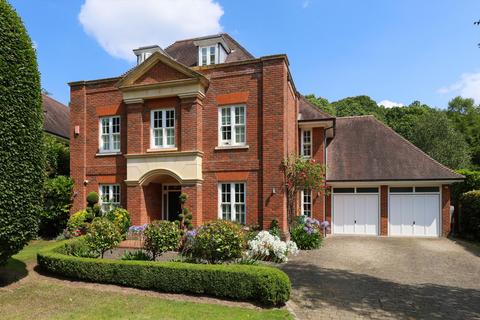 4 bedroom detached house for sale, Fox Wood, Walton-on-Thames, Surrey, KT12