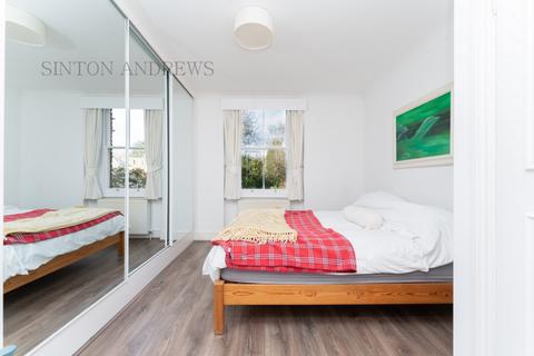 2 bedroom flat for sale, Gordon Road, Ealing, W5