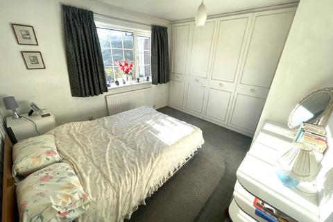 1 Crossfield Close, Denton, Manchester, M34 6LU