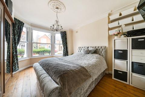 2 bedroom flat for sale - Minerva Road, Kingston Upon Thames, KT1