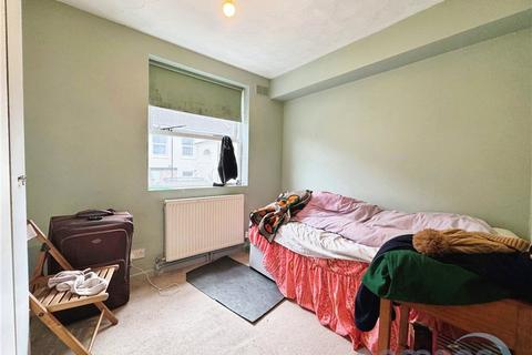 1 bedroom duplex for sale, Lysons Road, Aldershot, Hampshire