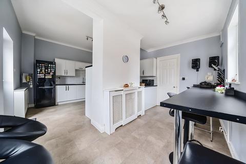 171 Southend Road, Stanford-le-hope, SS17 7AA