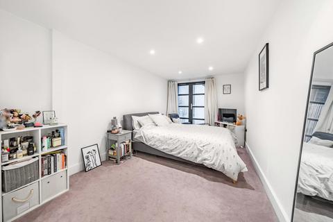 2 bedroom flat for sale, Hatton Place, Farringdon