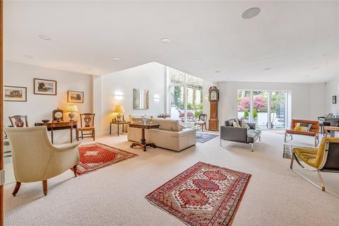 13 Lakeside Road, Poole, BH13 6LS