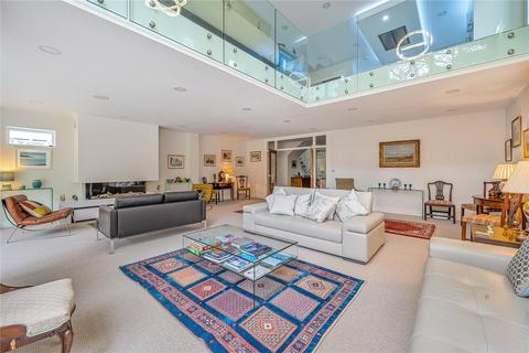 13 Lakeside Road, Poole, BH13 6LS