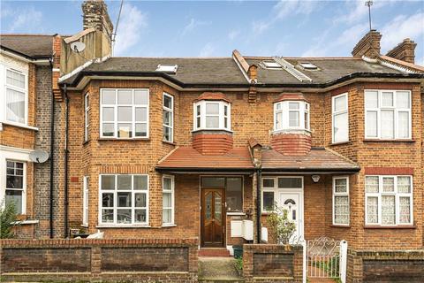 4 bedroom maisonette for sale, Cleveleys Road, London, E5