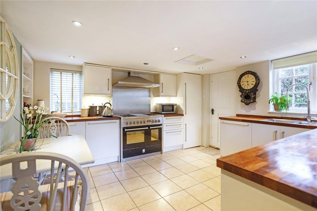 Stane Street, Ockley, Dorking, Surrey, RH5 6 bed end of terrace house ...