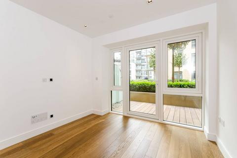 11 Dashwood House, Dickens Yard Longfield Avenue, London, W5 2BQ