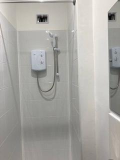 Studio to rent, Bickerton Road, Archway, London, N19