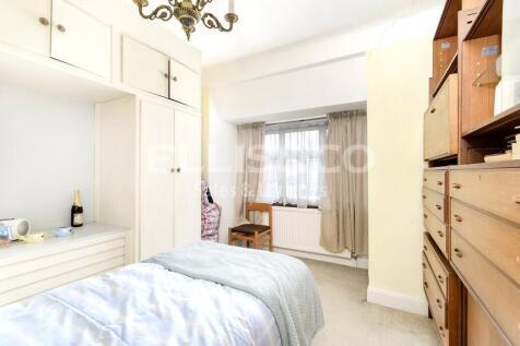 85138 flat golders green road london nw11 9al 4 S 