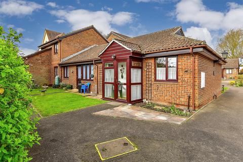 1 bedroom semi-detached bungalow for sale, Warblers Close, Rochester, Kent