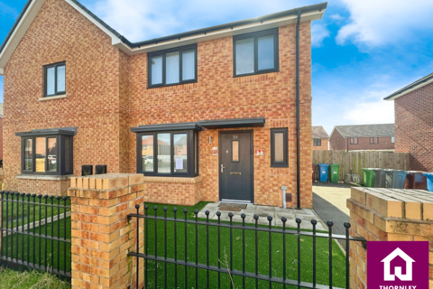 3 bedroom semi-detached house for sale, Weaving Way, Manchester, Greater Manchester, M18