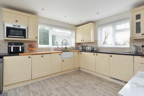 7 Babs Oak Hill, Sturry, Canterbury, CT2 0JR