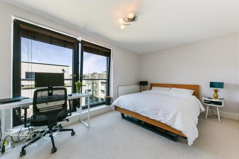 1 bedroom apartment for sale - Axio Way, LONDON