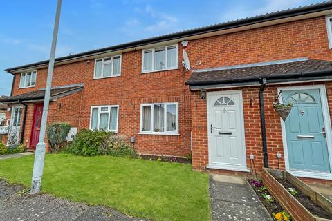 2 bedroom terraced house for sale, Catesby Green, Luton, Bedfordshire, LU3 4DR