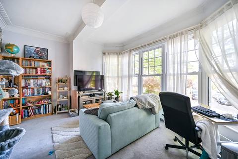 2 bedroom flat for sale, Kew Road, Richmond, TW9