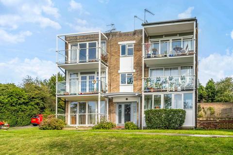 2 bedroom apartment for sale, Averil Grove, London