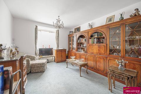 1 bedroom flat for sale, BIRNBECK COURT, 850 FINCHLEY ROAD, NW11 6BB, GREATER LONDON, NW11