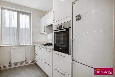 2 bedroom flat for sale, BIRNBECK COURT, 850 FINCHLEY ROAD, NW11 6BB, LONDON, NW11