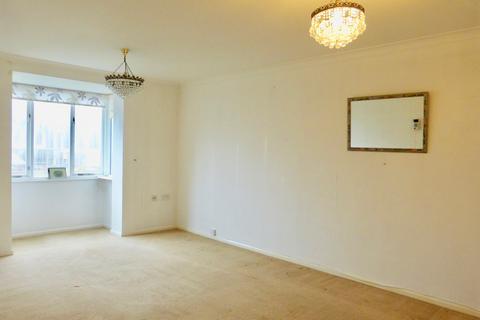 1 bedroom apartment for sale, BIRNBECK COURT, FINCHLEY ROAD, London, NW11