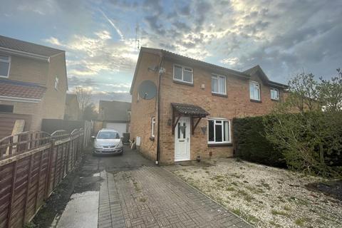 3 bedroom semi-detached house to rent - Tamworth Drive,  Shaw,  SN5