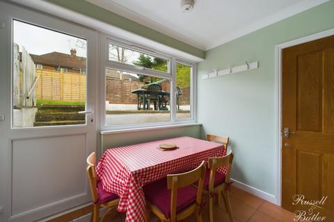 1 Bath Lane Terrace, Buckingham, MK18 1DY