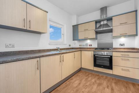 3 bedroom flat to rent - Hawkhill Close, Leith, Edinburgh, EH7