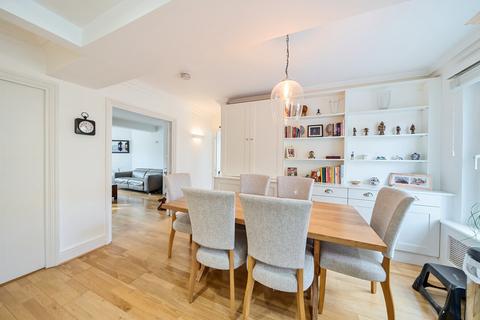 Flat 3, Burwood Lodge Camberwell New Road, London, SE5 0RP