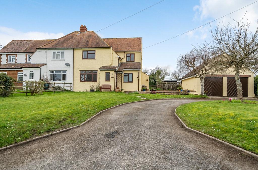 Rye Hill, Longbridge Deverill, BA12 3 bed semidetached house for sale